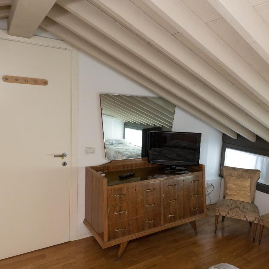 Nido Del Tadini Villa Lovere Kültér fotó